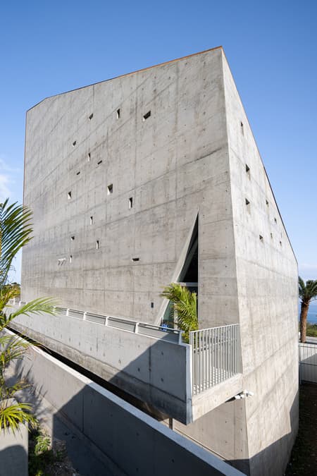 Behet Bondzio Lin Architekten